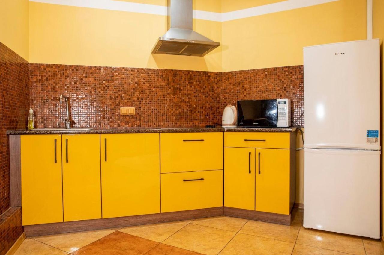 Seven Eleven Apartment Hotel In Most City Dniepropietrowsk Zewnętrze zdjęcie