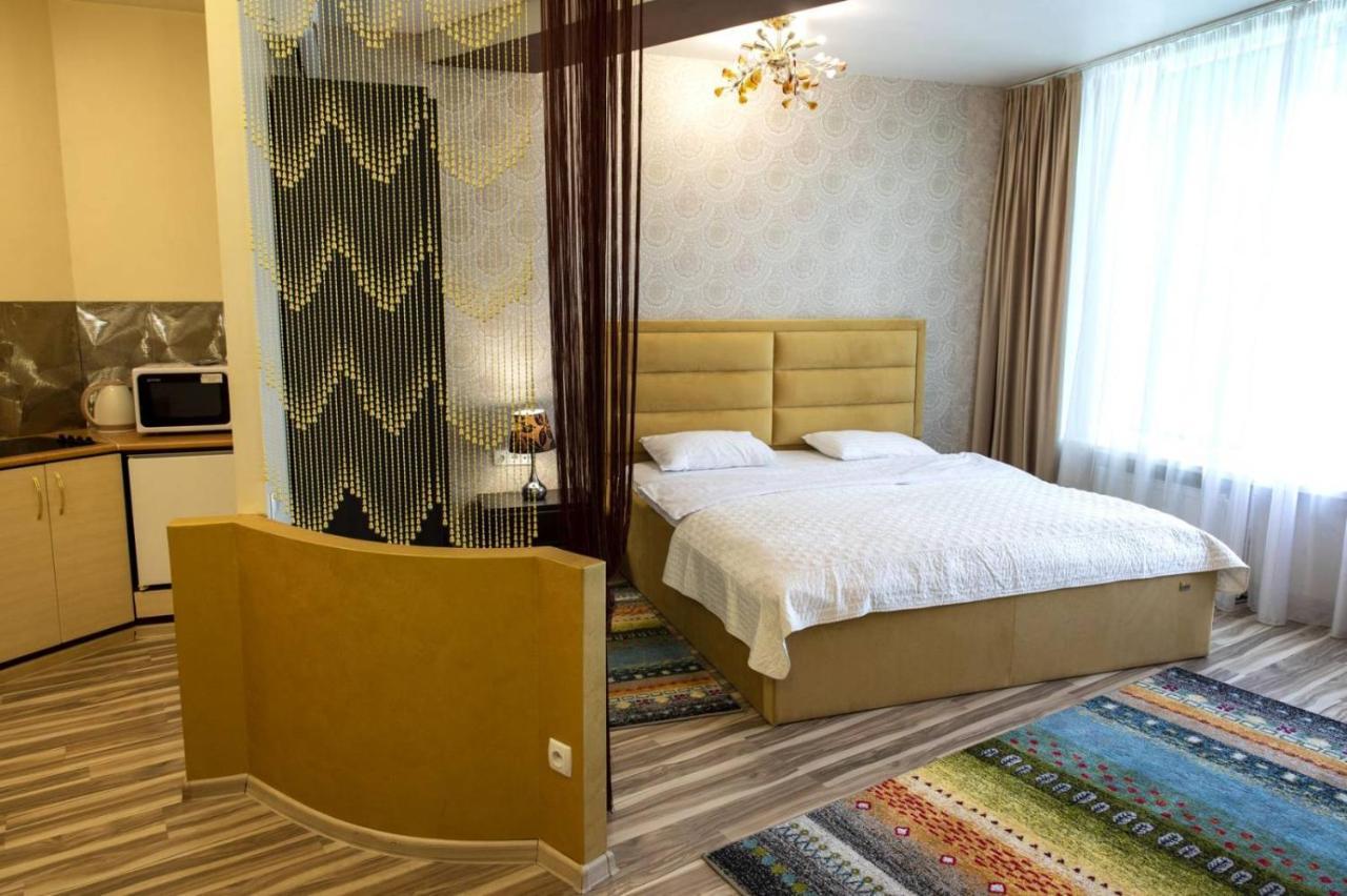 Seven Eleven Apartment Hotel In Most City Dniepropietrowsk Zewnętrze zdjęcie