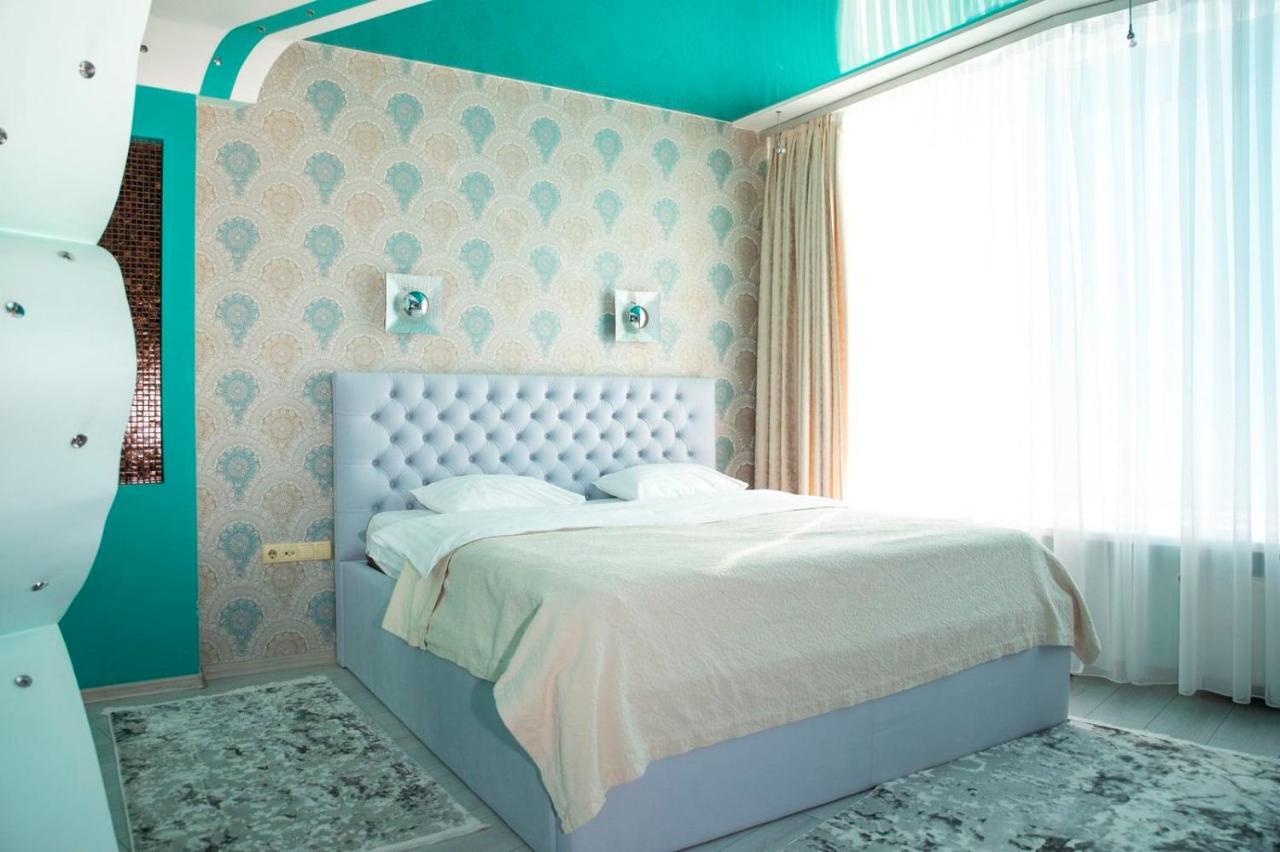 Seven Eleven Apartment Hotel In Most City Dniepropietrowsk Zewnętrze zdjęcie